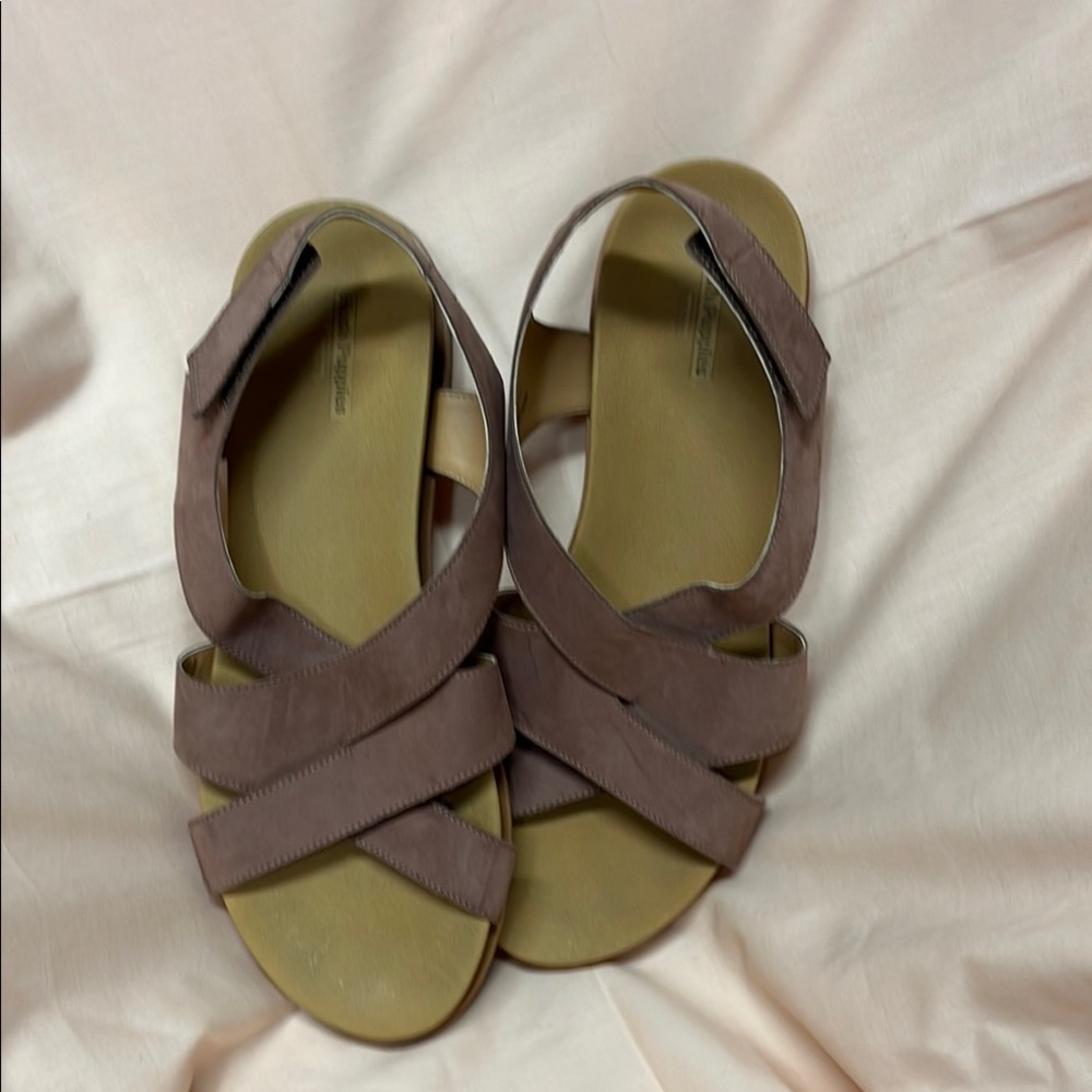 Hush Puppies Bounce Women's Mauve Adjustable Sandals Size 11 Wide